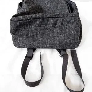 Everlane Street Nylon Zip Large Backpack in Dark Grey Crosshatch Everlane + The Street Nylon Zip Backpack main image 4
